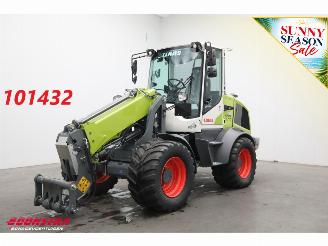 krockskadad bil machine Claas  Torion 738 T Sinus Schranklader BY 2025 !!5 Hrs/Std !! 2025/12