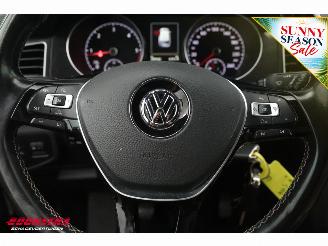 Volkswagen Golf Sportsvan 1.6 TDI Highline Leder Navi Clima Cruise Camera SHZ PDC AHK picture 16