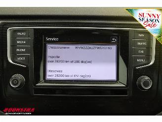 Volkswagen Golf Sportsvan 1.6 TDI Highline Leder Navi Clima Cruise Camera SHZ PDC AHK picture 20