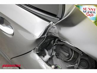 Mercedes A-klasse AMG 35 4MATIC Pano LED ACC Burmester Camera SHZ 53.549 km! picture 10