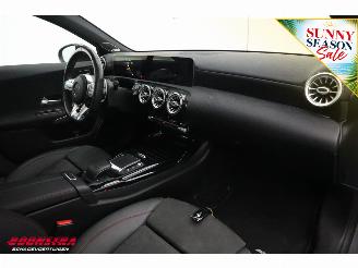 Mercedes A-klasse AMG 35 4MATIC Pano LED ACC Burmester Camera SHZ 53.549 km! picture 12