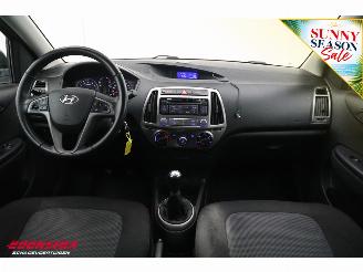 Hyundai I-20 1.2i i-Deal Airco 128.468 km! picture 16