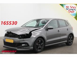 Vaurioauto  passenger cars Volkswagen Polo 1.2 TSI 5-DRS R-Line Navi Clima Cruise PDC 2016/1