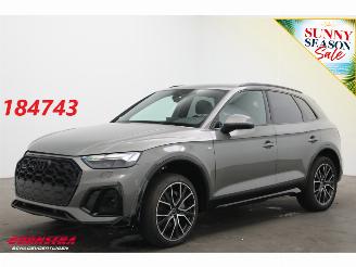 Schadeauto Audi Q5 40 TFSI S edition LED Apple/Android Cruise SHZ PDC AHK 2023/11