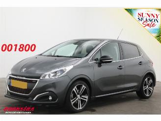 Unfallwagen Peugeot 208 1.2 PureTech GT-line Navi Clima Cruise Camera PDC 57.228 km! 2017/4