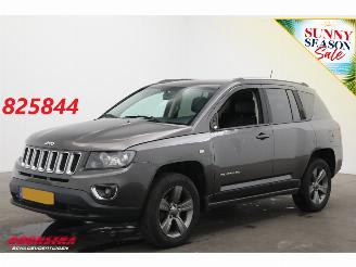 Damaged car Jeep Compass 2.0 North Business Edition Navi Clima Cruise Camera AHK 2014/10
