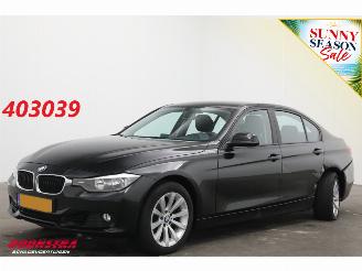 Unfallwagen BMW 3-serie 320i AUT Executive Navi Cruise Clima PDC AHK 152.512 km! 2012/6