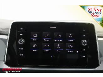 Volkswagen T-Roc 1.5 TSI DSG Style ACC Navi Clima Ergo Act. SHZ Apple/Android Virtual Camera PDC picture 28