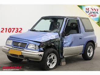 damaged passenger cars Suzuki Vitara 1.6 4WD Cabrio Two-tone Navi Bluetooth DAB+ 2000/5