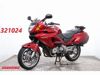 krockskadad bil motor Honda NT 650 Deauville NT 650 Deauville 14.956 km! 2000/6