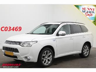 damaged passenger cars Mitsubishi Outlander 2.0 PHEV instyle 4WD Schuif/kantel Navi Clima Leder SHZ Camera PDC AHK 2014/9