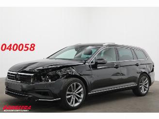 skadebil auto Volkswagen Passat Variant 2.0 TDI 200 PK DSG R-Line Pano LED ACC ErgoComf. Camera AHK 2023/2