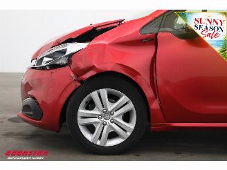 Peugeot 208 1.2 PureTech Signature Cruise Navi Airco Apple/Android PDC picture 11