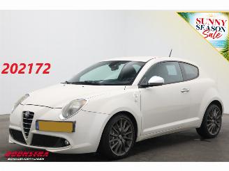 Unfallwagen Alfa Romeo MiTo 1.4 T Quadrifoglio Verde Navi Clima Camera PDC 2012/9