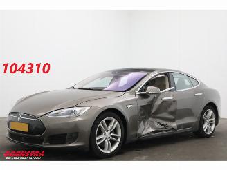 damaged passenger cars Tesla Model S 70D Pano ACC Leder Memory SHZ Virtual Camera PDC AHK 2015/12