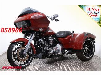 dommages motocyclettes  Harley-Davidson  FLRT Road Glide Trike ABS LED Cruise 2024/7