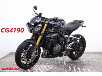 krockskadad bil motor Triumph Speed Triple 1200 RS ABS LED SC Project Cruise Heizgriffe 2.983 km! 2025/3