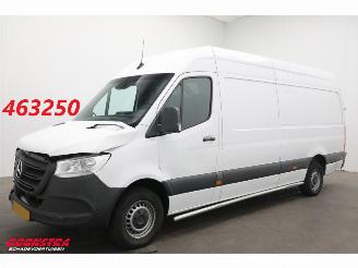 Vaurioauto  commercial vehicles Mercedes Sprinter 317 CDI 9G-T L3H3 MAXI RWD Cruise Airco SHZ Bluetooth Camera PDC 2022/5