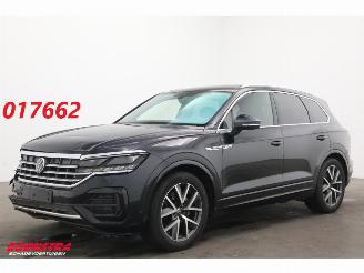 škoda osobní automobily Volkswagen Touareg 3.0 TDI 4motion R-Line HUD Pano ACC SHZ Virtual 360° PDC AHK 2021/11