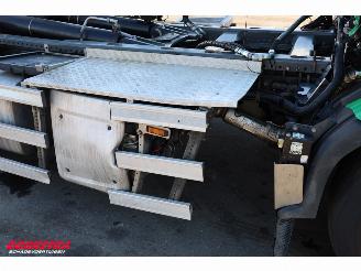 DAF XD 450 6X2 Haakarm + HMF 3220K-RCS Kran 124.200 km! picture 23