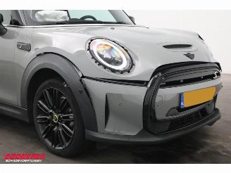 Mini Electric SE Yours 33 kWh Pano ACC Navi Clima SHZ Leder Apple/Android Camera PDC picture 5
