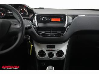 Peugeot 208 1.2 PureTech Like Cruise Airco Bluetooth picture 18