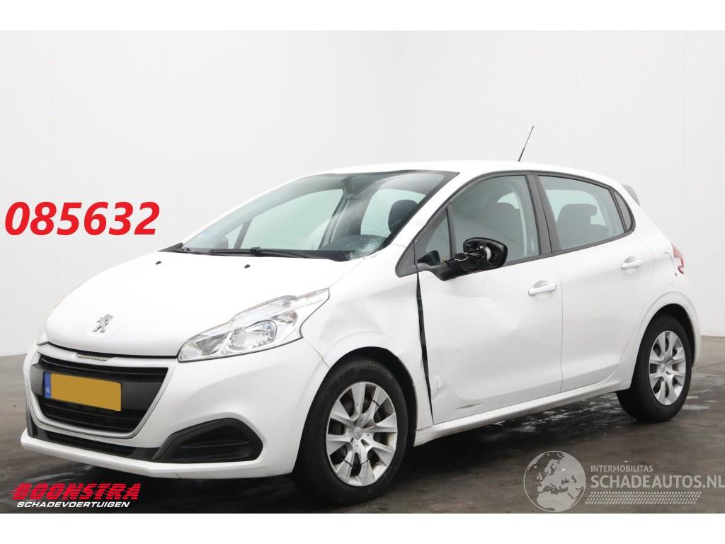 Peugeot 208 1.2 PureTech Like Cruise Airco Bluetooth