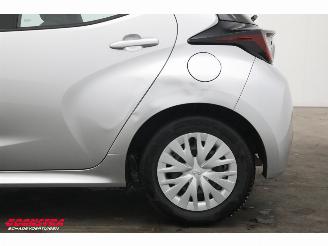 Toyota Yaris 1.5 Hybrid Active ACC Navi Clima Apple/Android Camera picture 14