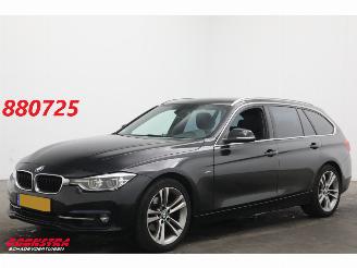 skadebil auto BMW 3-serie 320i High Executive Sport Cruise Navi Clima SHZ Bluetooth PDC 2017/11