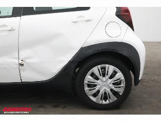 Toyota Aygo 1.0 VVT-i MT Play Cruise Airco Bluetooth Camera picture 7