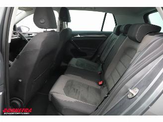 Volkswagen Golf 1.6 TDI Highline ACC Navi Clima SHZ LrHZ PDC picture 15