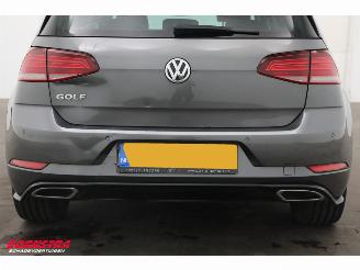 Volkswagen Golf 1.6 TDI Highline ACC Navi Clima SHZ LrHZ PDC picture 5