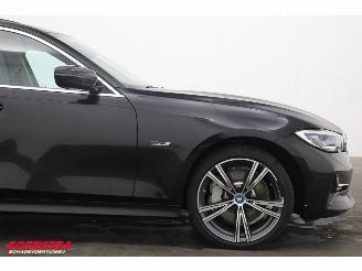 BMW 3-serie 330e High Executive HUD Pano Memory Camera SHZ Leder LED picture 12