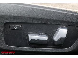 BMW 3-serie 330e High Executive HUD Pano Memory Camera SHZ Leder LED picture 25