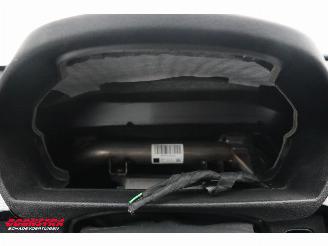 BMW 3-serie 318i Aut. M-Sport Clima Navi SHZ LED Cruise Leder picture 6