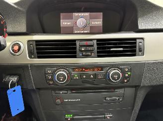 BMW 3-serie Touring 320i Executive Aut picture 26