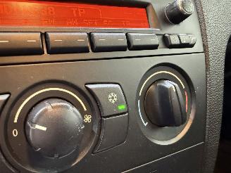 BMW 1-serie 118i Executive picture 13