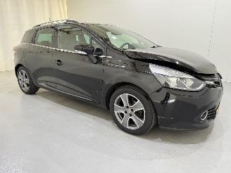 uszkodzony samochody osobowe Renault Clio Estate 1.5 dCi Night&Day Navi 2015/8