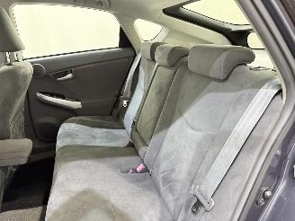 Toyota Prius HB 1.8 Dual VVT-i Hybrid Dynamic picture 18
