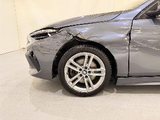 BMW 1-serie 118i M Sport Edition Pano picture 14