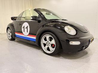 damaged passenger cars Volkswagen New-beetle Cabrio 1.9 TDI Highline 2003/10