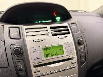 Toyota Yaris 1.3 VVT-i Sol Airco picture 15