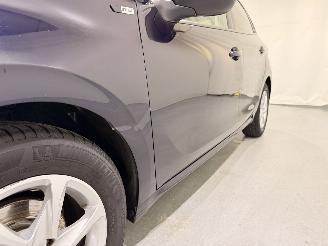 Peugeot 208 HB 1.2 Allure Navi/Clima picture 33