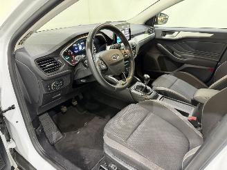 Ford Focus Wagon 1.0 EcoBoost Trend Edition picture 14