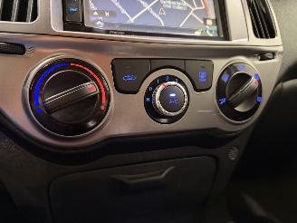 Hyundai I-20 HB 1.2 i-Deal Navi/Airco picture 27