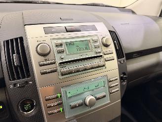 Toyota Corolla-verso 1.6 VVT-i Sol Clima picture 8