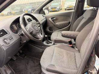 Volkswagen Polo HB 1.6 TDI Highline Navi picture 16