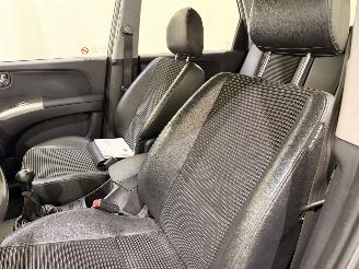 Kia Sportage 2.0 Executive Clima picture 33