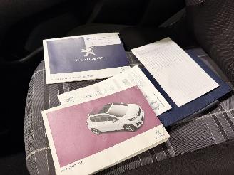 Peugeot 108 HB 1.0 e-VTi Active Airco picture 22