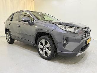 Voiture accidenté Toyota Rav-4 2.5 VVT-i HEV First Edition 2019/8